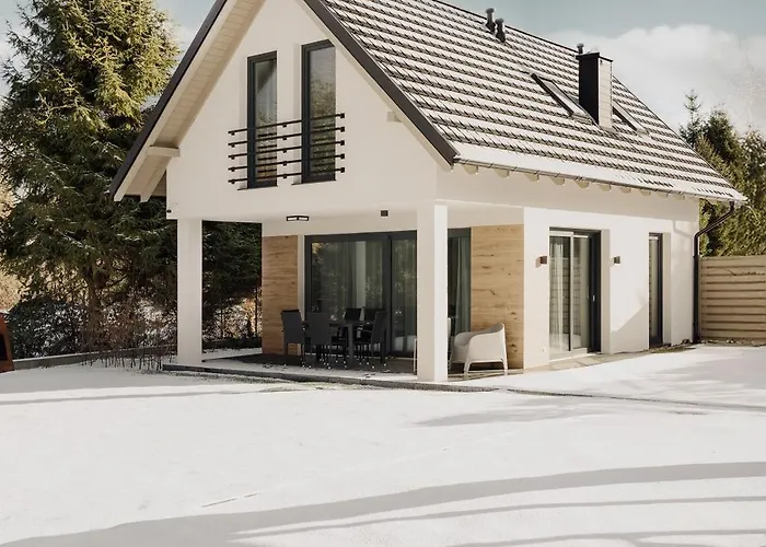 Bursztynowa-przystan Villa Lubiatowo (Pomerania)